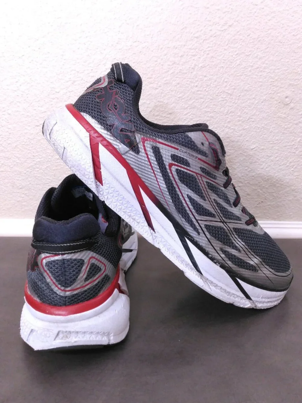 HOKA Clifton 3 Shoes Mens SIZE 14 Silver FORMULA ONE 1012046 SFON Running GYM